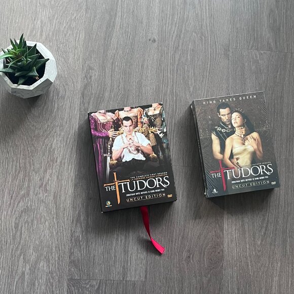 The Tudors Season 1 & Season 2 (UNCUT EDITION) DVD Box Sets - Picture 3 of 11